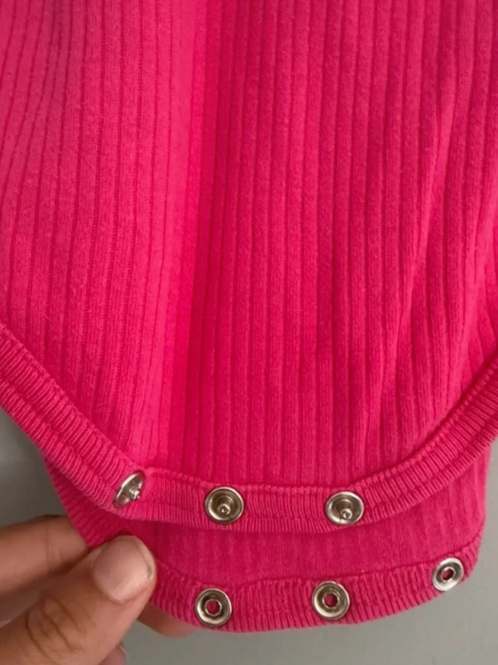 VTG Disney 90s Winnie the Pooh 100 acre collection, pink ribbed bodysuit. 12M